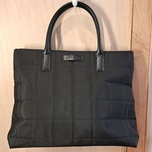 Givenchy black quilted parfums tote bag